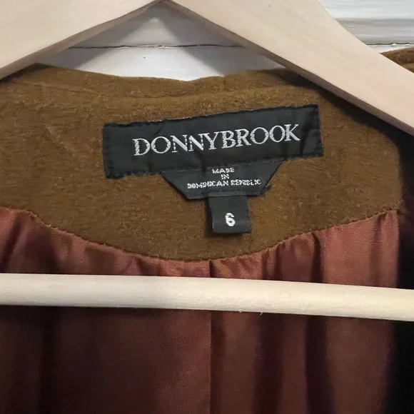 Vintage Wool Chesnut Coat - Picture 3 of 8